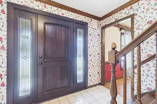 6723 Kingswood Rd, Willowbrook, IL 60527 - Photo 8