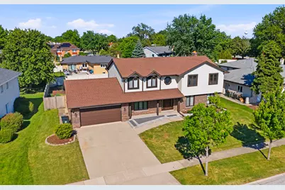 6723 Kingswood Road, Willowbrook, IL 60527 - Photo 4