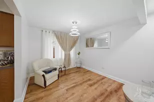5815 W 87th Pl, Oak Lawn, IL 60453 - Photo 16