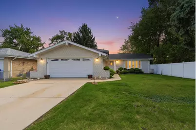 5815 W 87th Place, Oak Lawn, IL 60453 - Photo 1