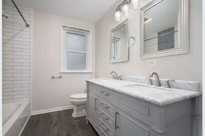 9359 Ridgeland Avenue, Oak Lawn, IL 60453 - Photo 12