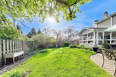 401 Quigley Street, Mundelein, IL 60060 - Photo 30