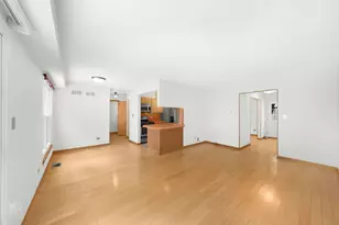 1555 N Gatewood Ave, Palatine, IL 60067 - Photo 4