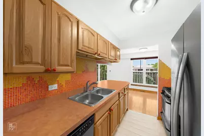 1555 N Gatewood Avenue, Palatine, IL 60067 - Photo 6