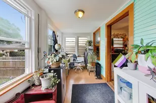 3310 N Lawndale Ave, Chicago, IL 60618 - Photo 12