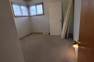15339 Blackstone Ave, Dolton, IL 60419 - Photo 18