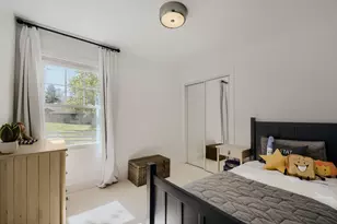 22888 W North Lakewood Ln W, Lake Zurich, IL 60047 - Photo 18