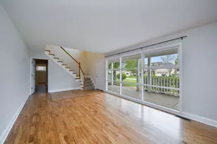 532 Ranch Rd, Wheaton, IL 60187 - Photo 6