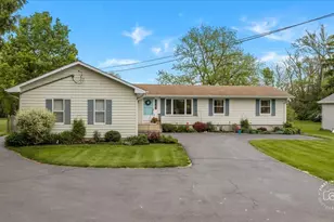 1271 N Randall Rd, Aurora, IL 60506 - Photo 1