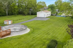 1271 N Randall Rd, Aurora, IL 60506 - Photo 28