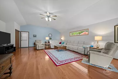 1271 N Randall Road, Aurora, IL 60506 - Photo 20
