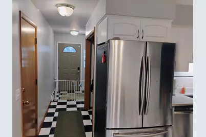 904 S Edward Street, Mount Prospect, IL 60056 - Photo 6