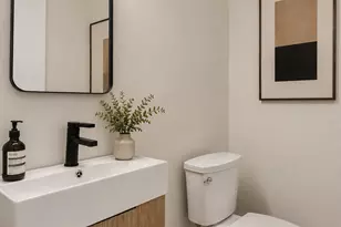 4717 S Ingleside Ave, Chicago, IL 60615 - Photo 12