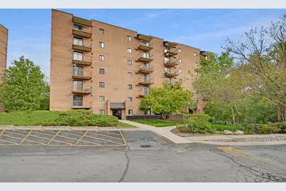 5960 Lake Bluff Drive #302, Tinley Park, IL 60477 - Photo 1