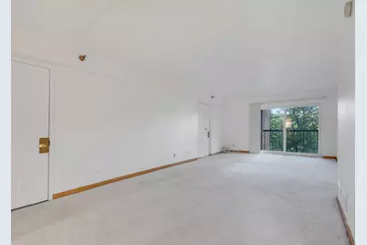 5960 Lake Bluff Drive #302, Tinley Park, IL 60477 - Photo 4