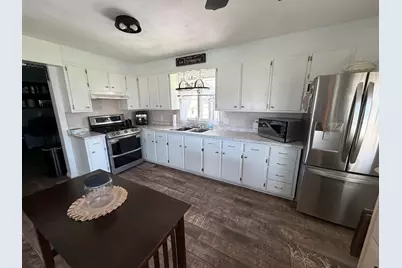 312 W Washington Street, Farina, IL 62838 - Photo 10