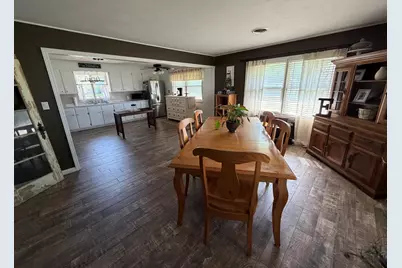 312 W Washington Street, Farina, IL 62838 - Photo 14