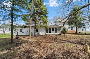 15555 McGirr Rd, Hinckley, IL 60520 - Photo 1