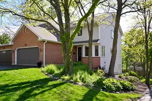 416 Lawrence Ave, Glen Ellyn, IL 60137 - Photo 2