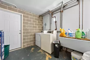 7730 Ogden Ave, Lyons, IL 60534 - Photo 32