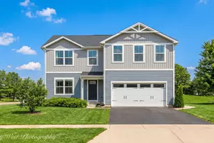 450 Cardinal Way, Hampshire, IL 60140 - Photo 2