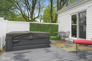 1421 Garfield Ave, Aurora, IL 60506 - Photo 58