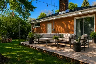 6803 N Keeler Ave, Lincolnwood, IL 60712 - Photo 22