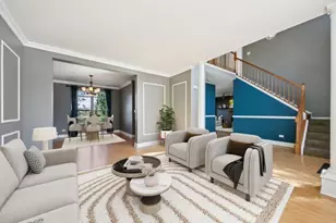 6 Kingsbrooke Ct, Bolingbrook, IL 60440 - Photo 2