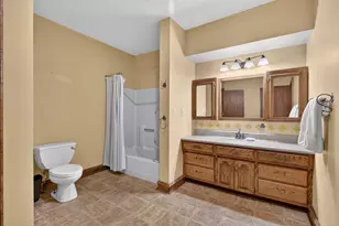 706 Fuller Ave, Streator, IL 61364 - Photo 22