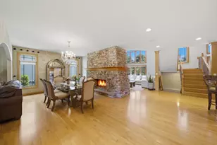 651 Anne Ln, Bolingbrook, IL 60440 - Photo 12