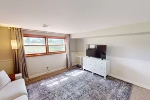 501 S School St, Mount Prospect, IL 60056 - Photo 24