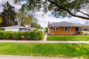 501 S School St, Mount Prospect, IL 60056 - Photo 4