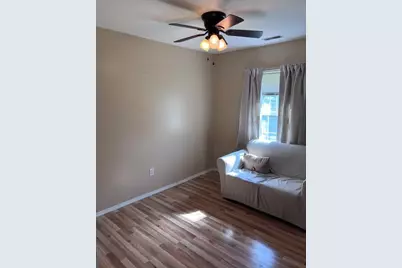 712 W Monroe Street, Bloomington, IL 61701 - Photo 10