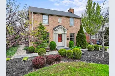 168 N Geneva Avenue, Elmhurst, IL 60126 - Photo 2