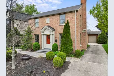 168 N Geneva Avenue, Elmhurst, IL 60126 - Photo 1