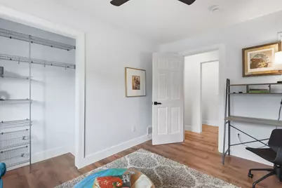2810 Middle Road, Davenport, IA 52803 - Photo 30