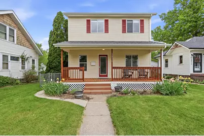 2810 Middle Road, Davenport, IA 52803 - Photo 1