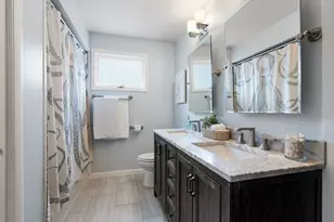 900 Carol Ln, Crete, IL 60417 - Photo 12