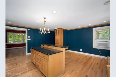 10710 S Hoyne Avenue, Chicago, IL 60643 - Photo 4