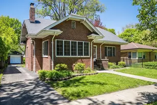 10710 S Hoyne Ave, Chicago, IL 60643 - Photo 2