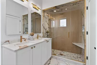1347 W Grand Avenue #4N, Chicago, IL 60642 - Photo 28