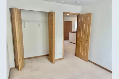 2482 Stoughton Circle, Aurora, IL 60502 - Photo 14