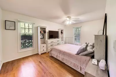 601 Country Lane, Des Plaines, IL 60016 - Photo 16