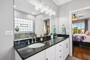 4345 S Indiana Ave, Chicago, IL 60653 - Photo 10