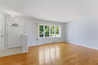 1912 E 31st Street, Davenport, IA 52807 - Photo 10