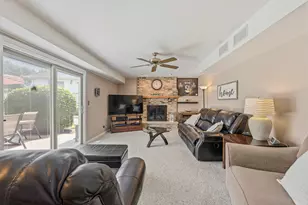 415 Cypress Ct, Schaumburg, IL 60193 - Photo 12