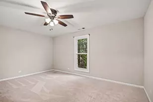 848 Chasefield Ln, Crystal Lake, IL 60014 - Photo 10