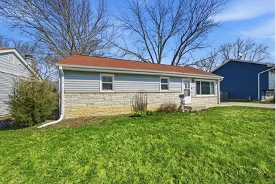 349 Woodland Drive, Grayslake, IL 60030 - Photo 24