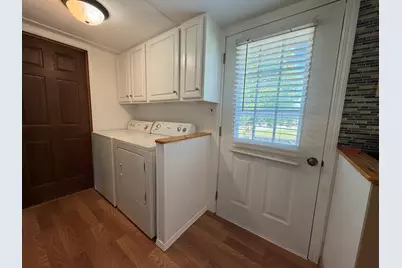 105 N Hickory Street, Farina, IL 62838 - Photo 14