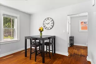 742 Chambers St, Ottawa, IL 61350 - Photo 8